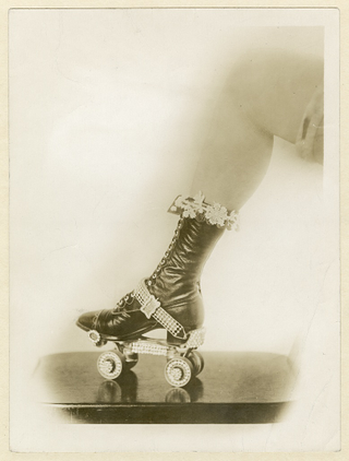 Illustration for article titled Roller Skating